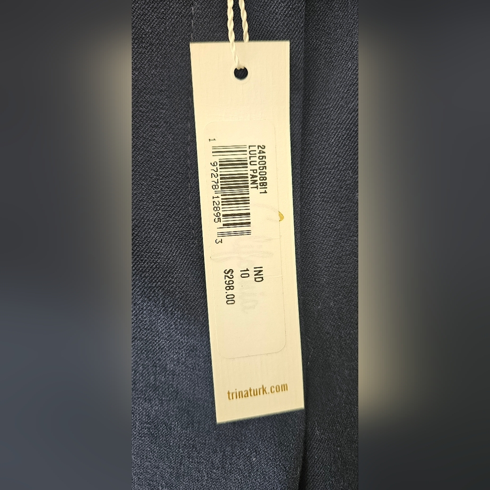 NWT Trina Turk LuLu Straight Leg- Ankle  Cropped Pants- Size 10, Color- Indigo - Picture 3 of 9